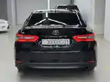 Toyota Camry, 2019-4