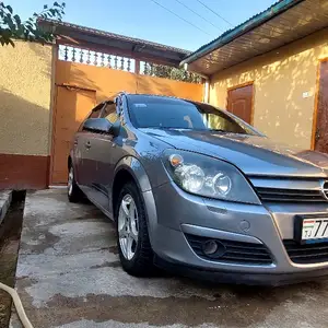 Opel Astra H, 2006