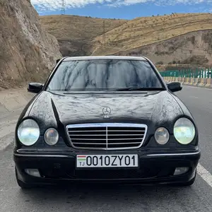 Mercedes-Benz E class, 2000