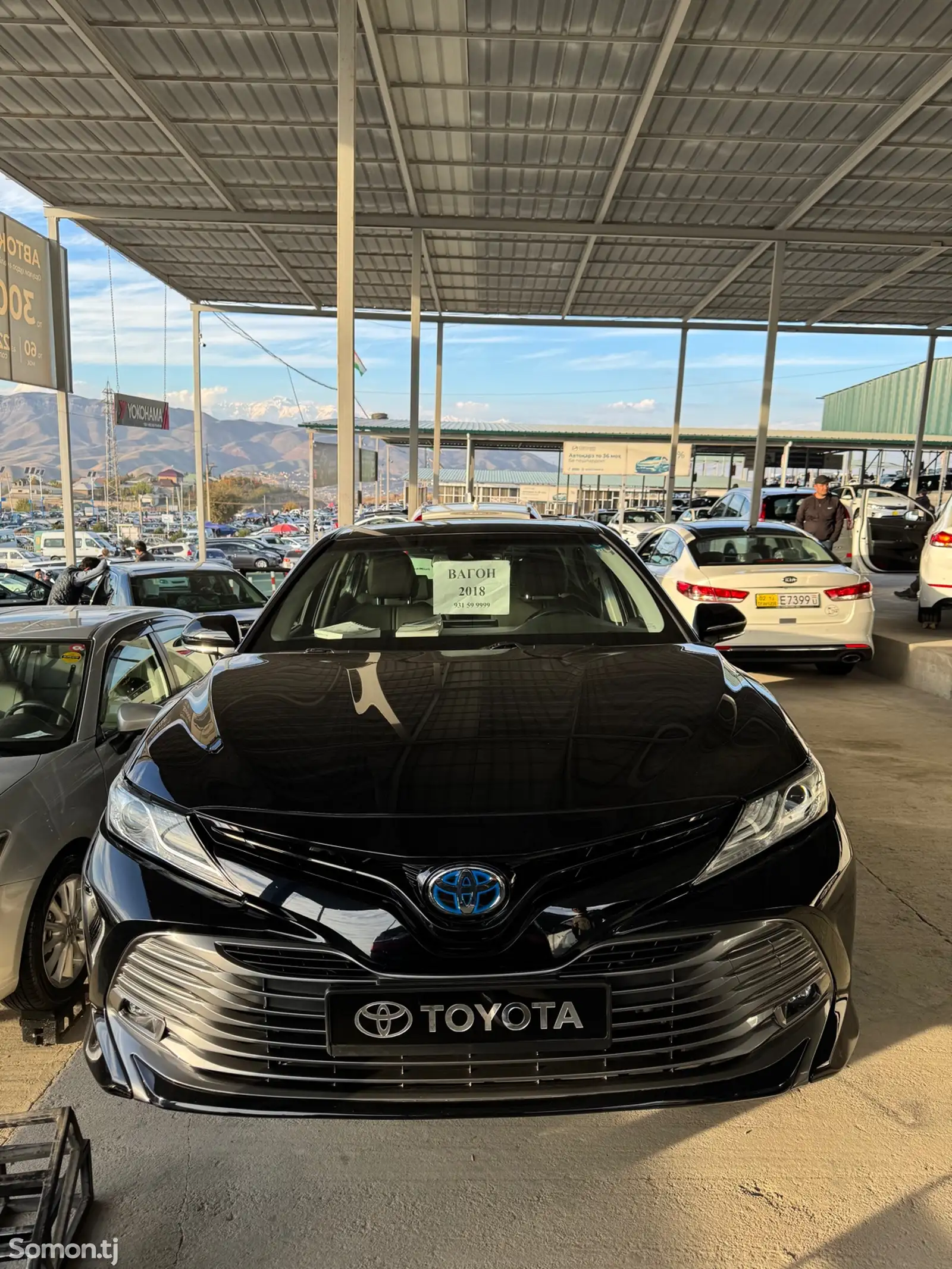 Toyota Camry, 2018-1