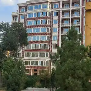 1-комн. квартира, 4 этаж, 51 м², 13мк рядом супермаркет Амид