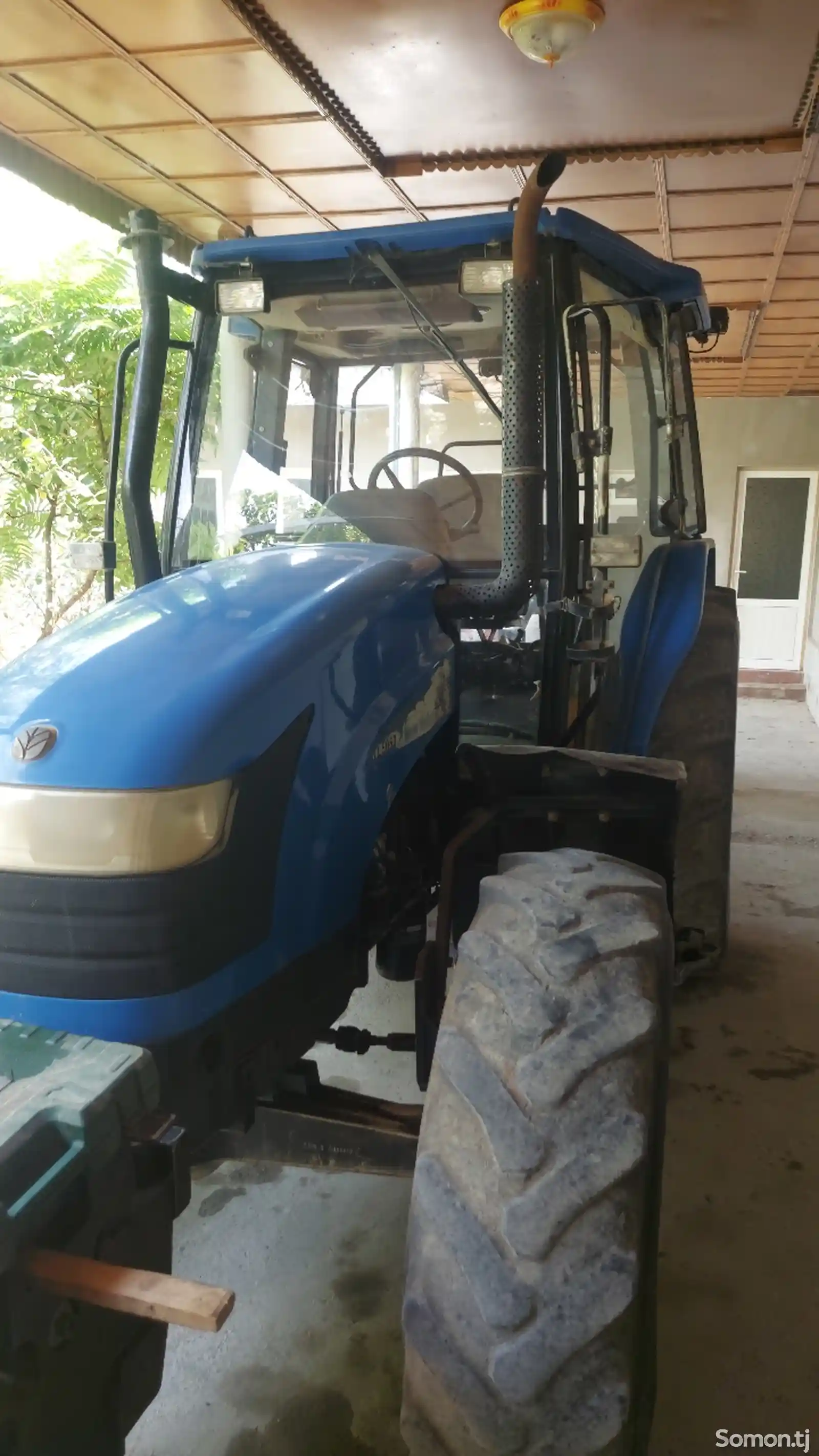 Трактор New Holland TL5060