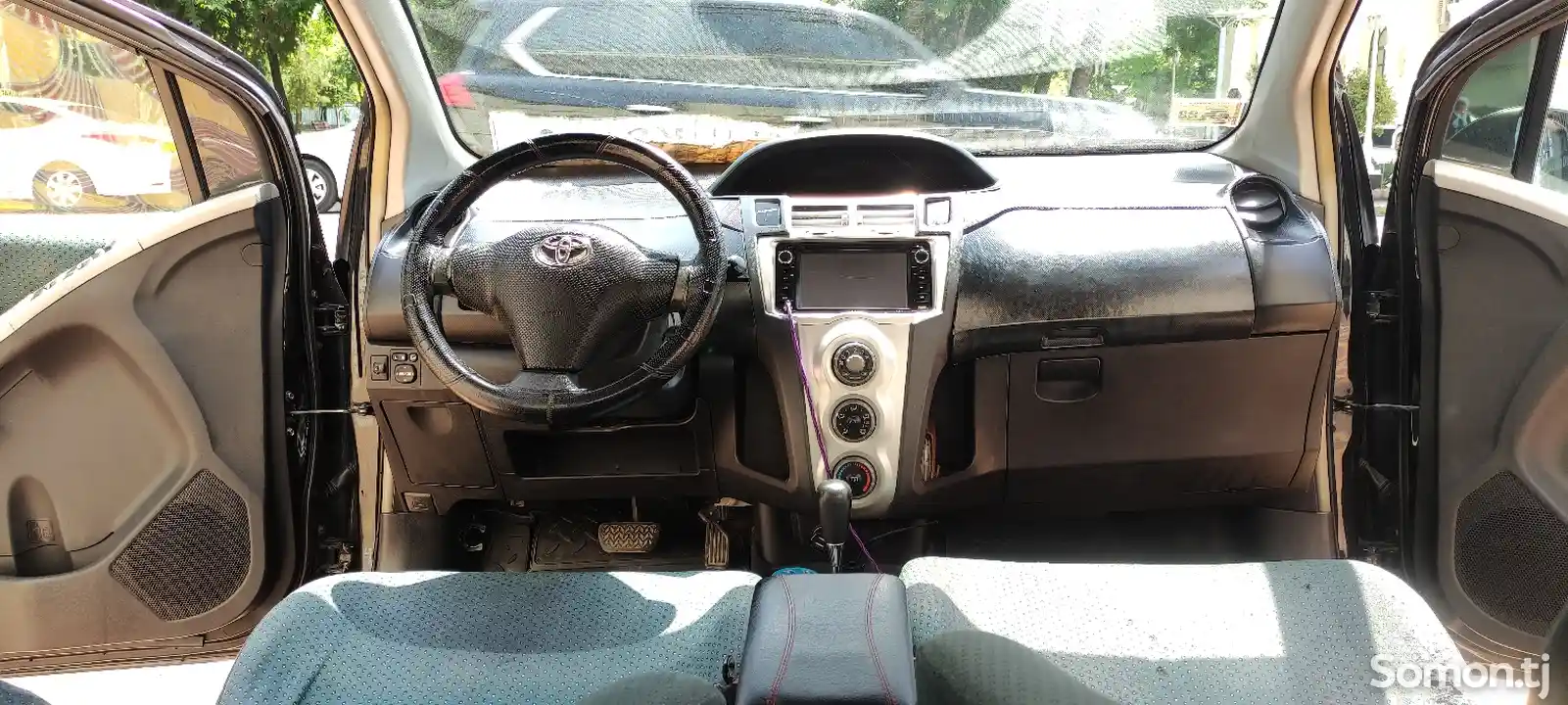 Toyota Vitz, 2006-8