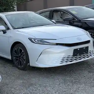 Toyota Camry, 2024