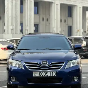 Toyota Camry, 2011