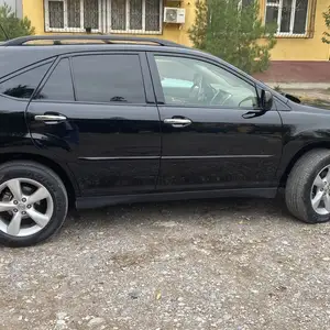 Lexus RX series, 2009