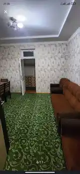 2-комн. квартира, 2 этаж, 80м², 19мкр-6