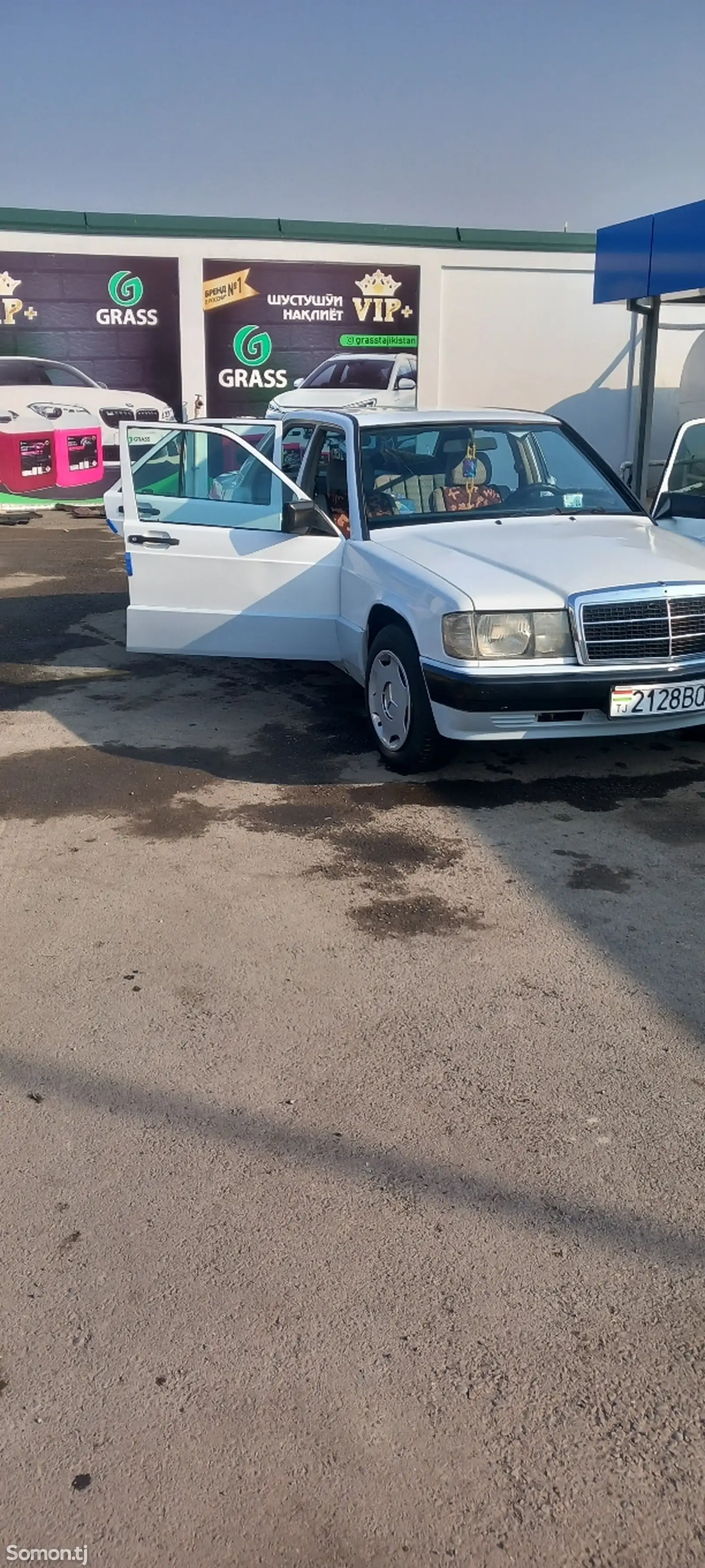 Mercedes-Benz W124, 1993-1