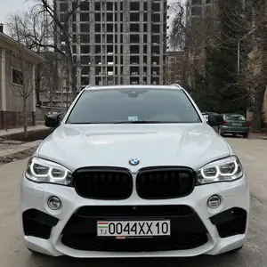 BMW X5 M, 2015