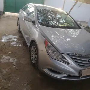 Hyundai Sonata, 2012