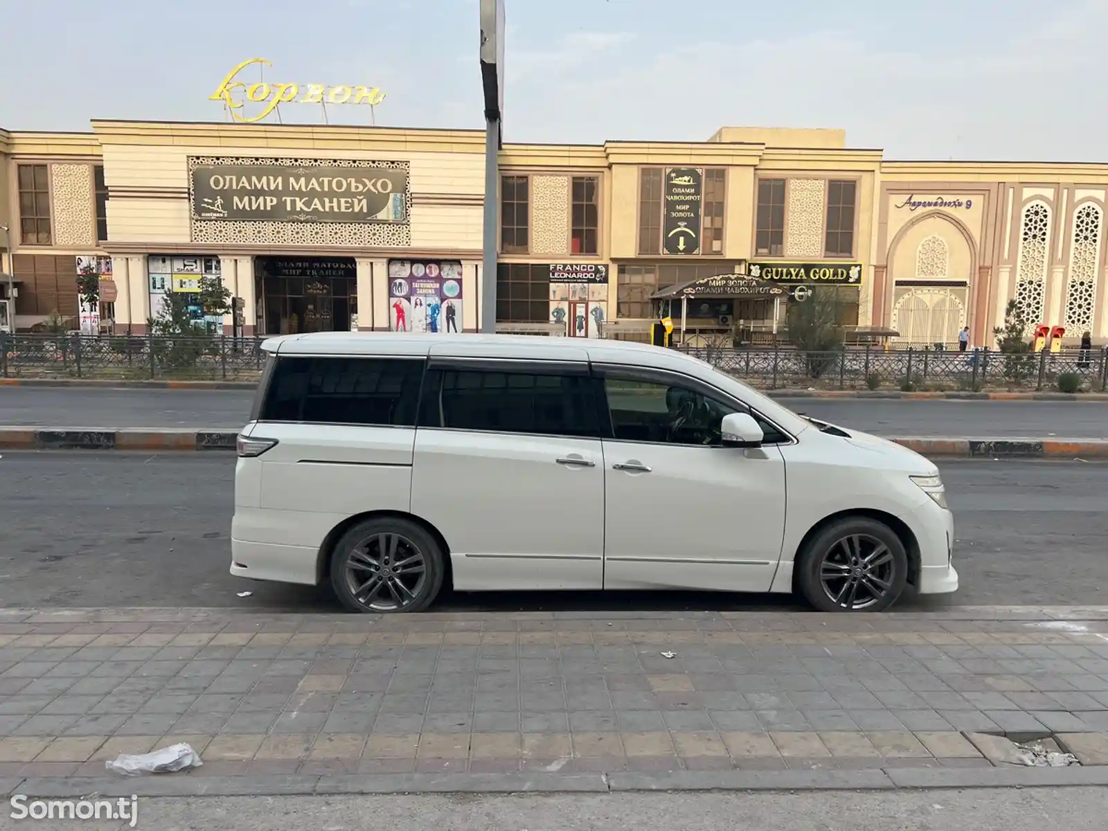 Nissan Elgrand, 2014-3