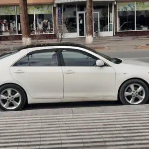 Toyota Camry, 2008