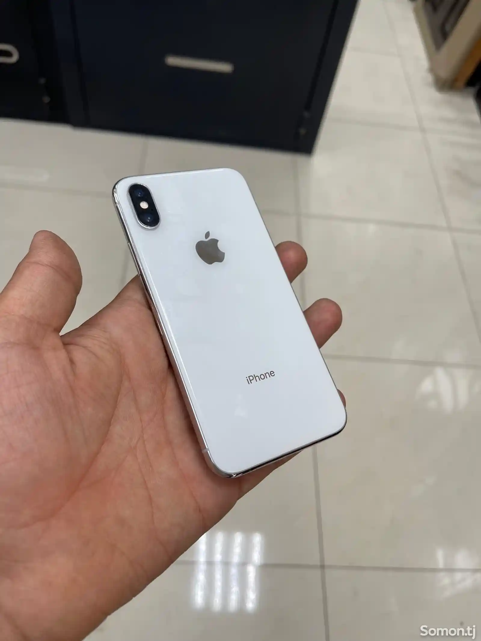 Apple iPhone X, 64 gb, Silver-1