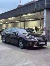 Lexus ES series, 2017-3