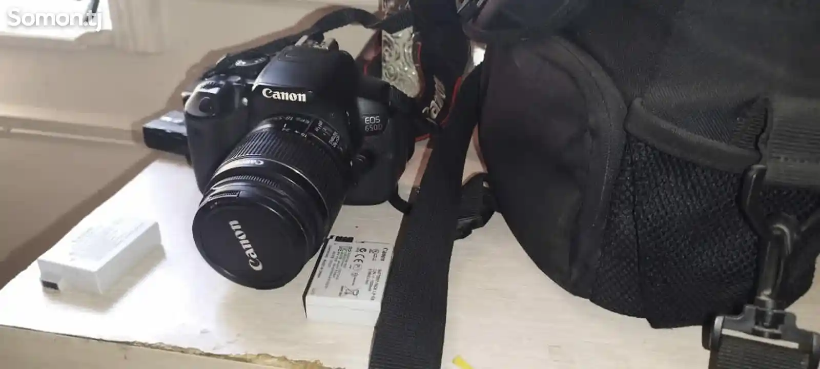 Фотоаппарат Canon 650D-1