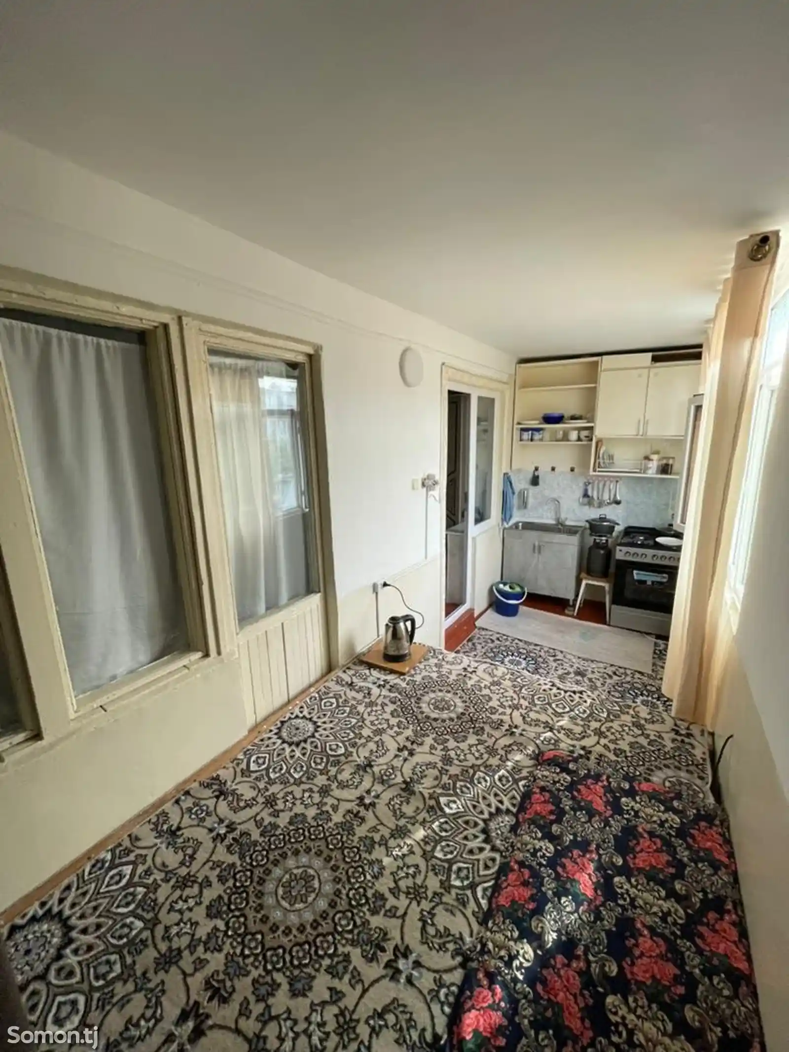 3-комн. квартира, 3 этаж, 1 м², леваканд-12