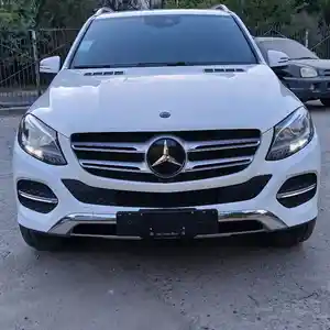 Mercedes-Benz GLE class, 2017