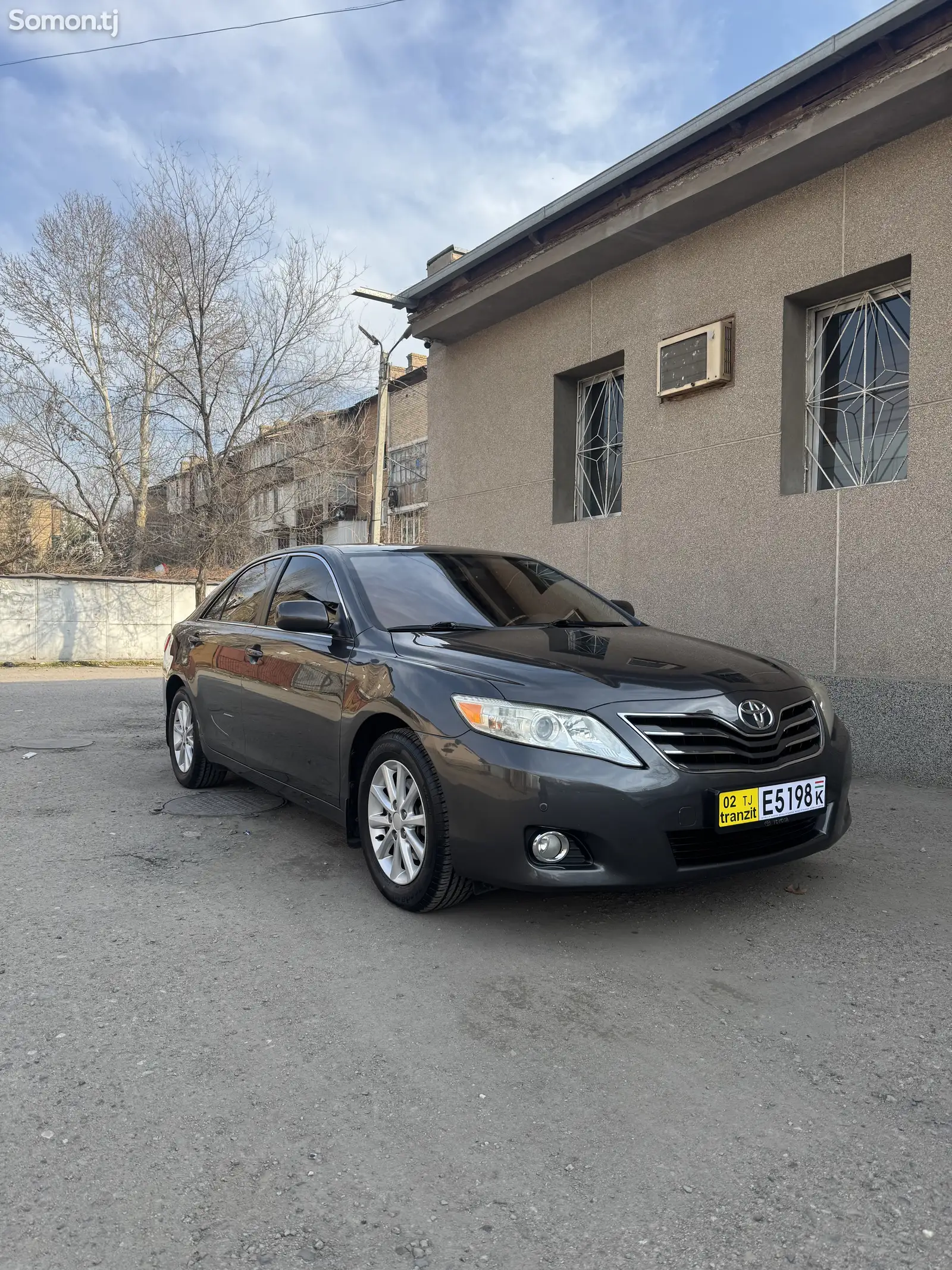 Toyota Camry, 2010-1