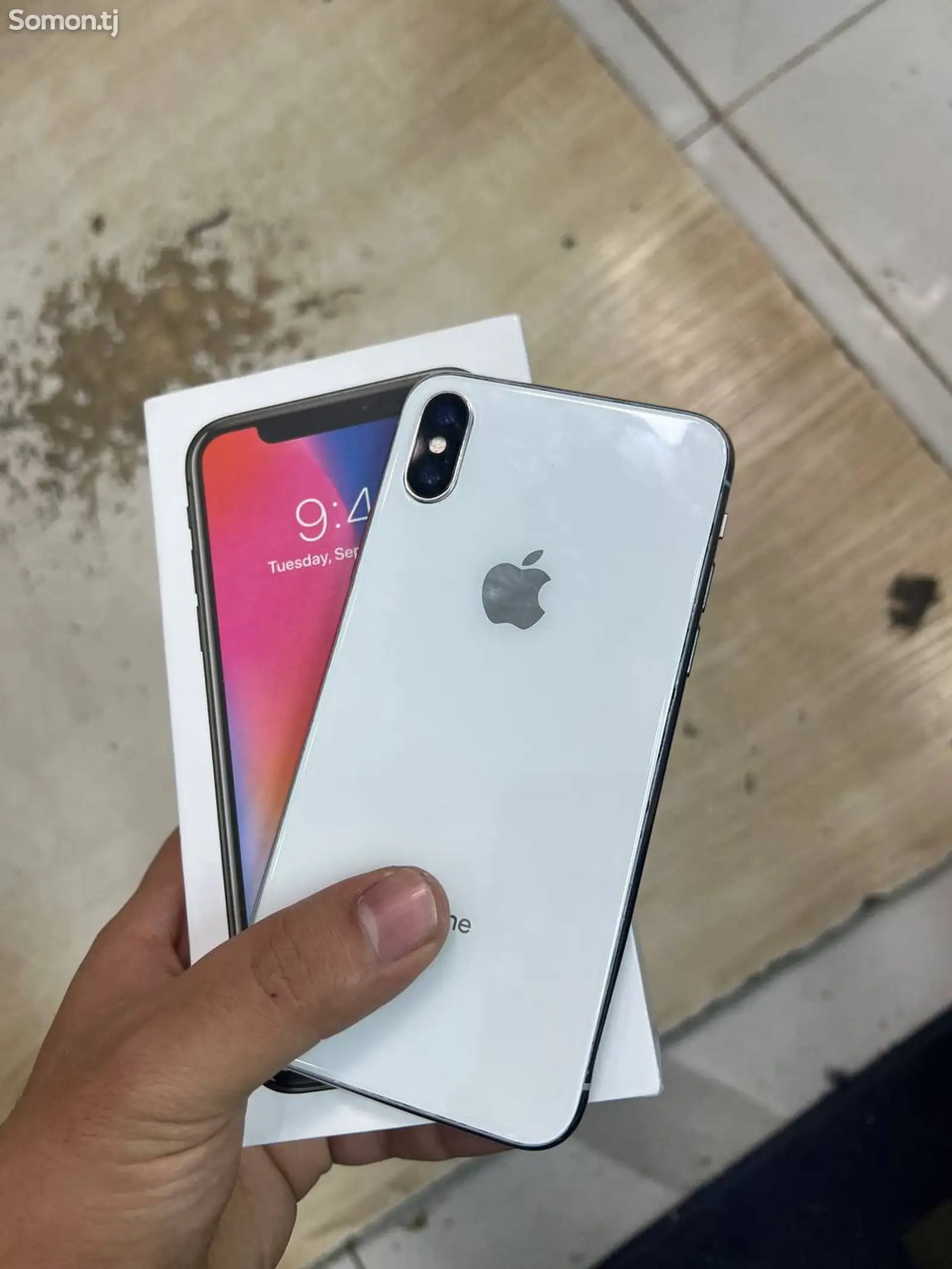 Apple iPhone X, 64 gb, Silver-1