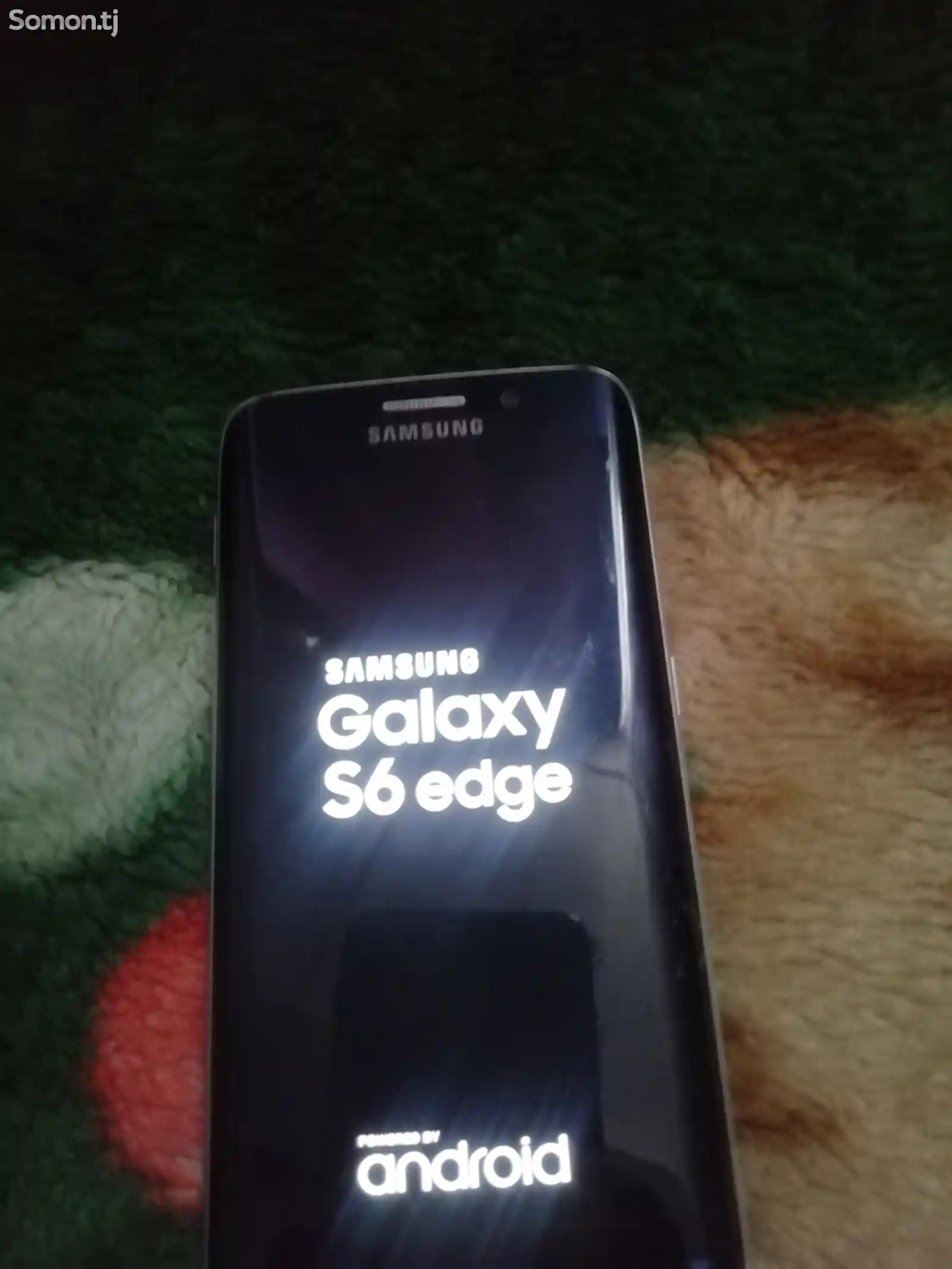 Samsung Galaxy S 6 edge-1
