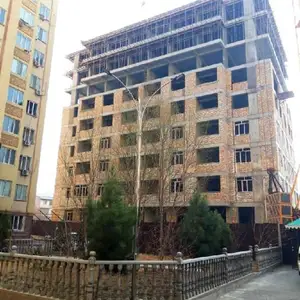 2-комн. квартира, 1 этаж, 54 м², 18мкр