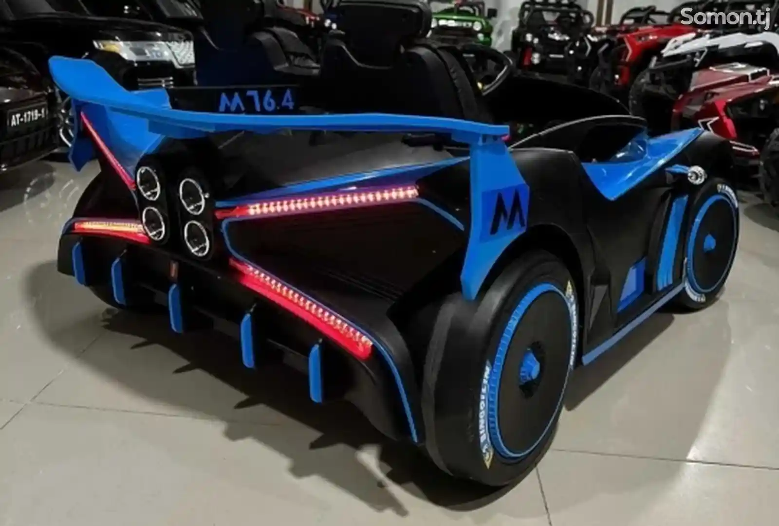 Детская машинка Bugatti-6