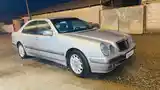 Mercedes-Benz E class, 2001-2