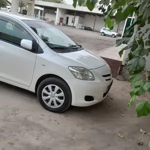 Toyota Belta, 2006