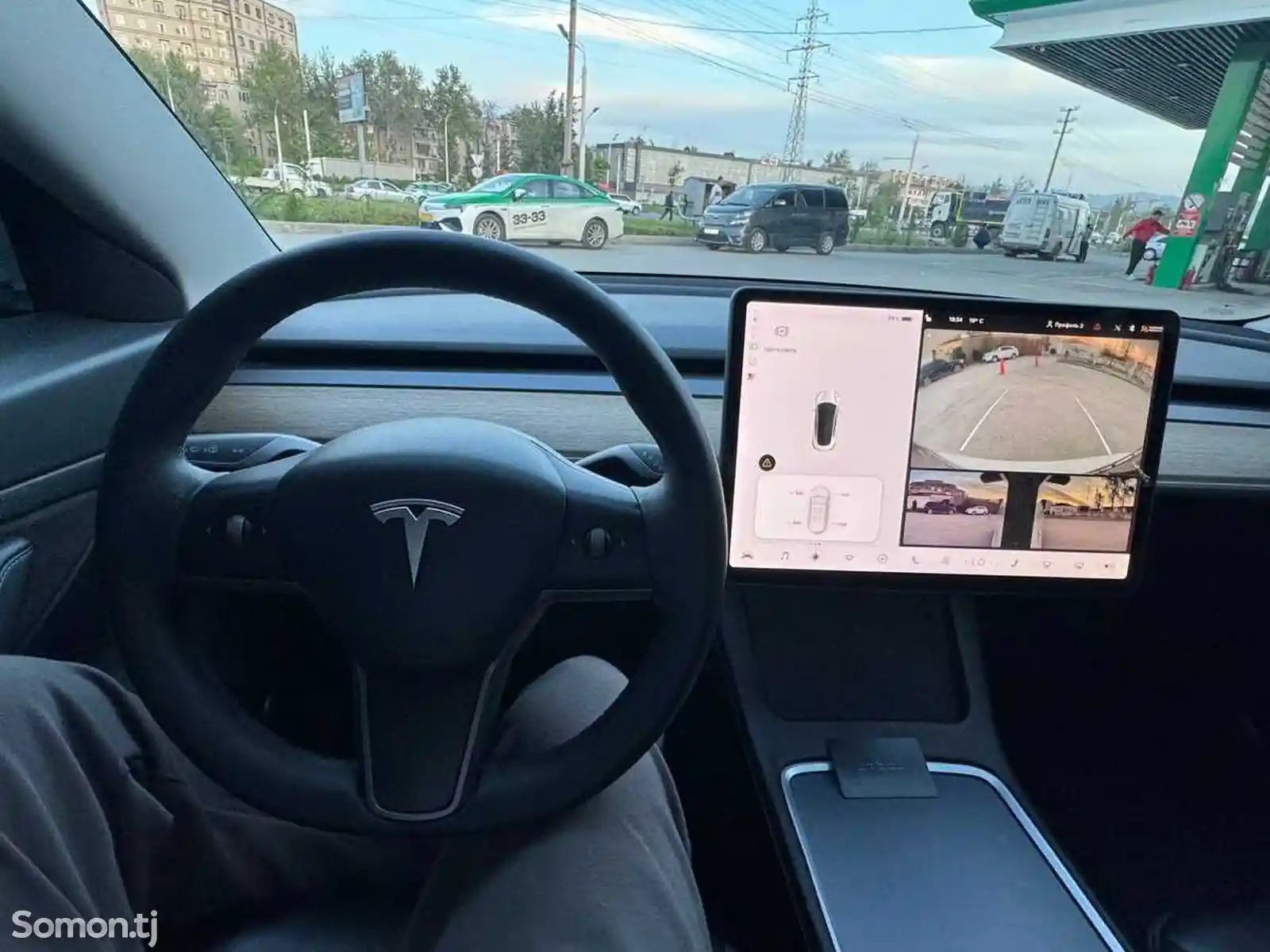 Tesla Model 3, 2021-10