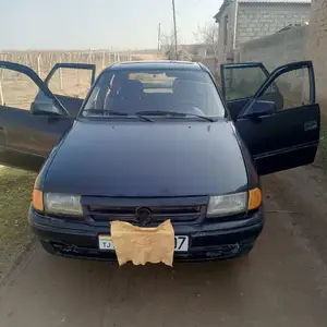 Opel Astra F, 1992