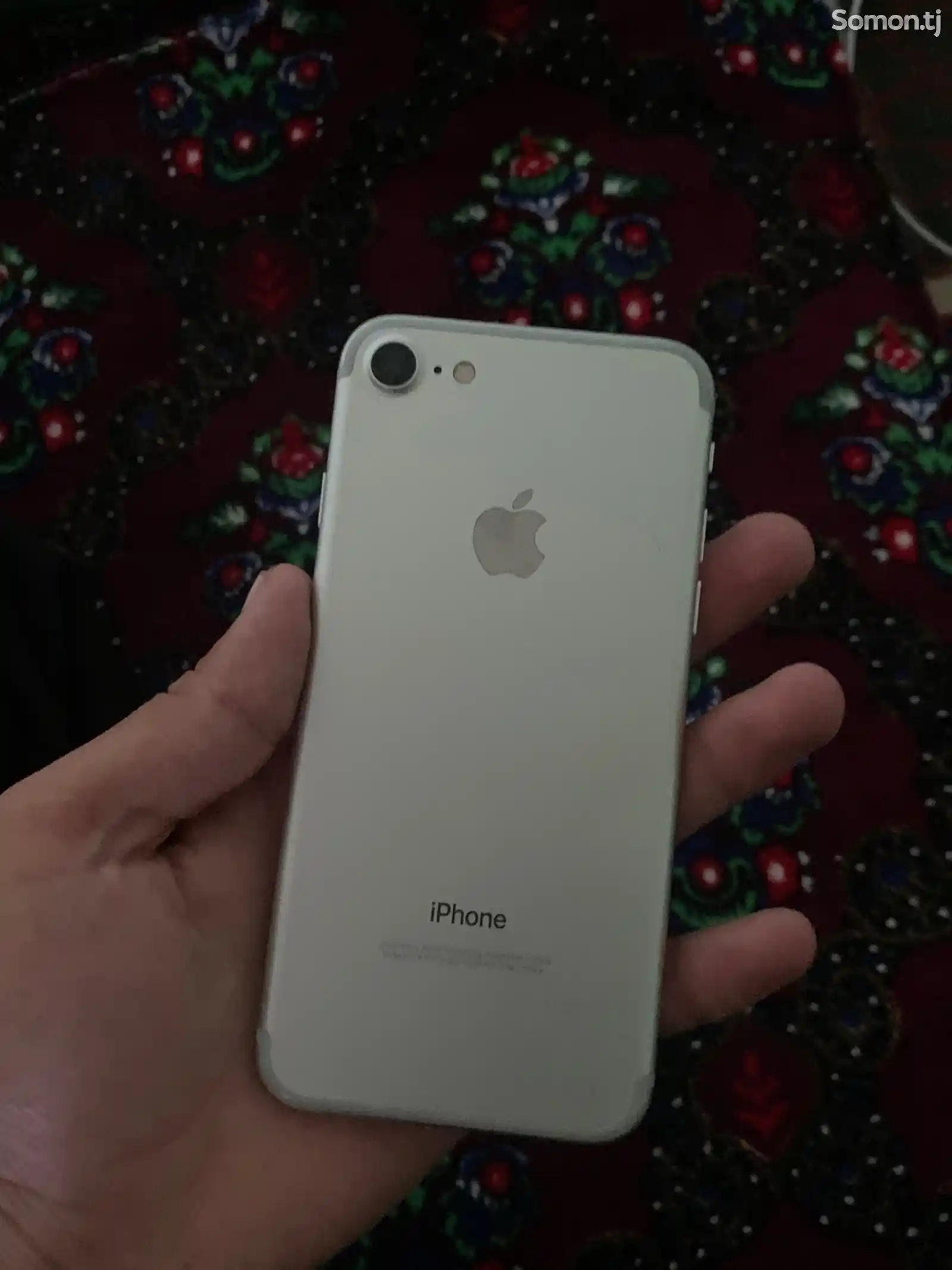 Apple iPhone 7, 32 gb-1