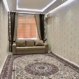 2-комн. квартира, 8 этаж, 60м², Исмоили Сомони