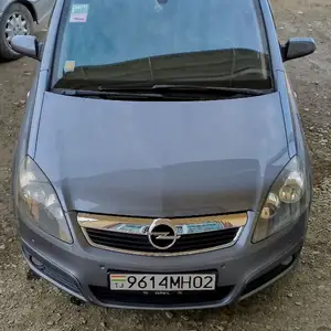 Opel Zafira, 2006