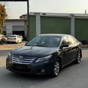 Toyota Camry, 2011