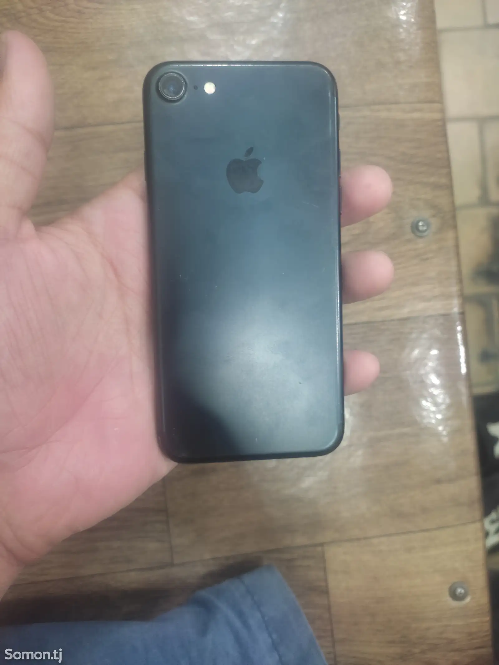 Apple iPhone 7, 32 gb-1