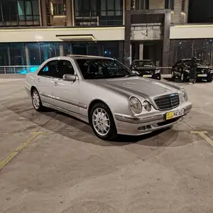 Mercedes-Benz E class, 2002