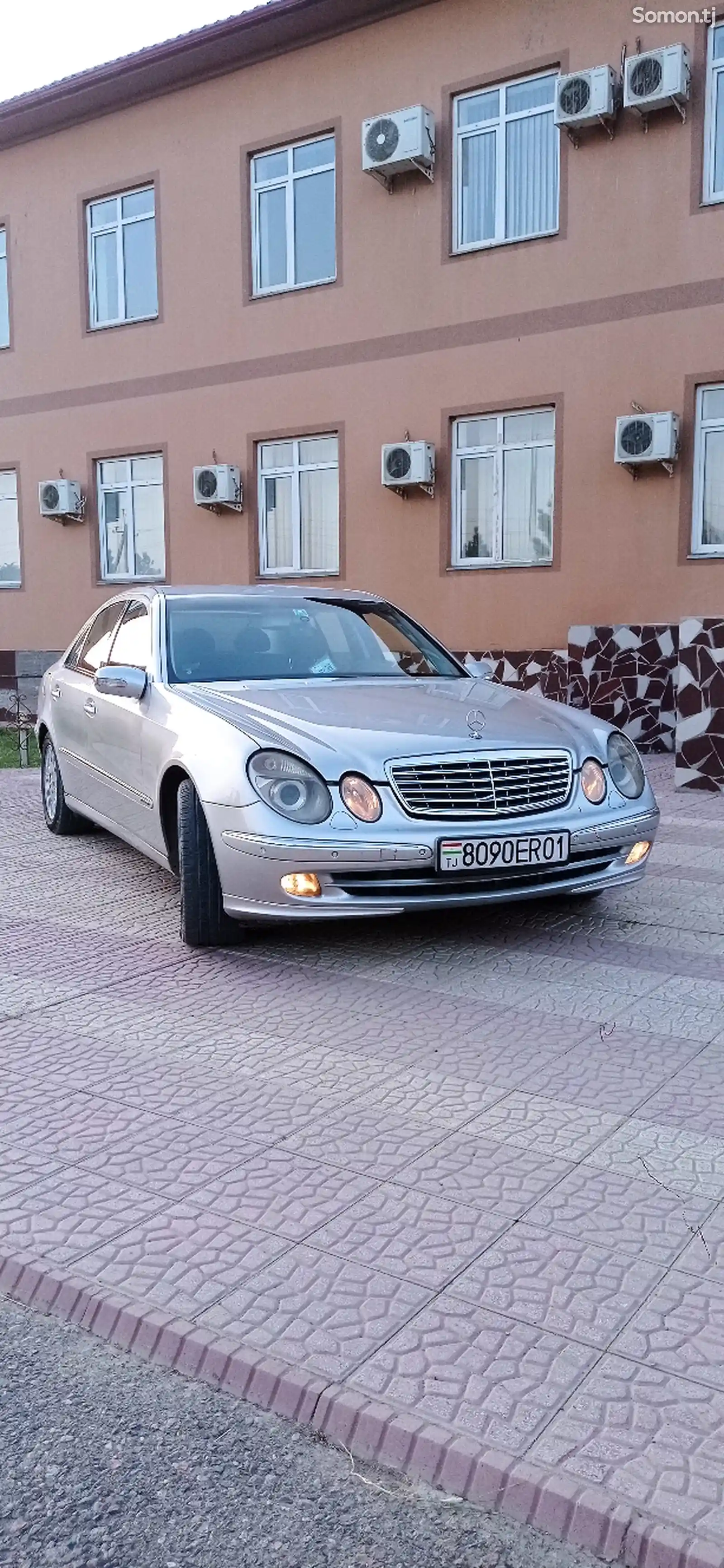 Mercedes-Benz E class, 2002-1