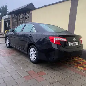 Toyota Camry, 2012