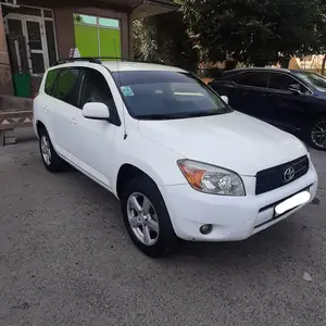 Toyota RAV 4, 2007