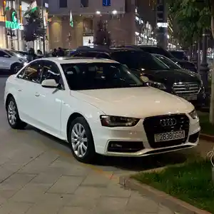 Audi A4, 2015