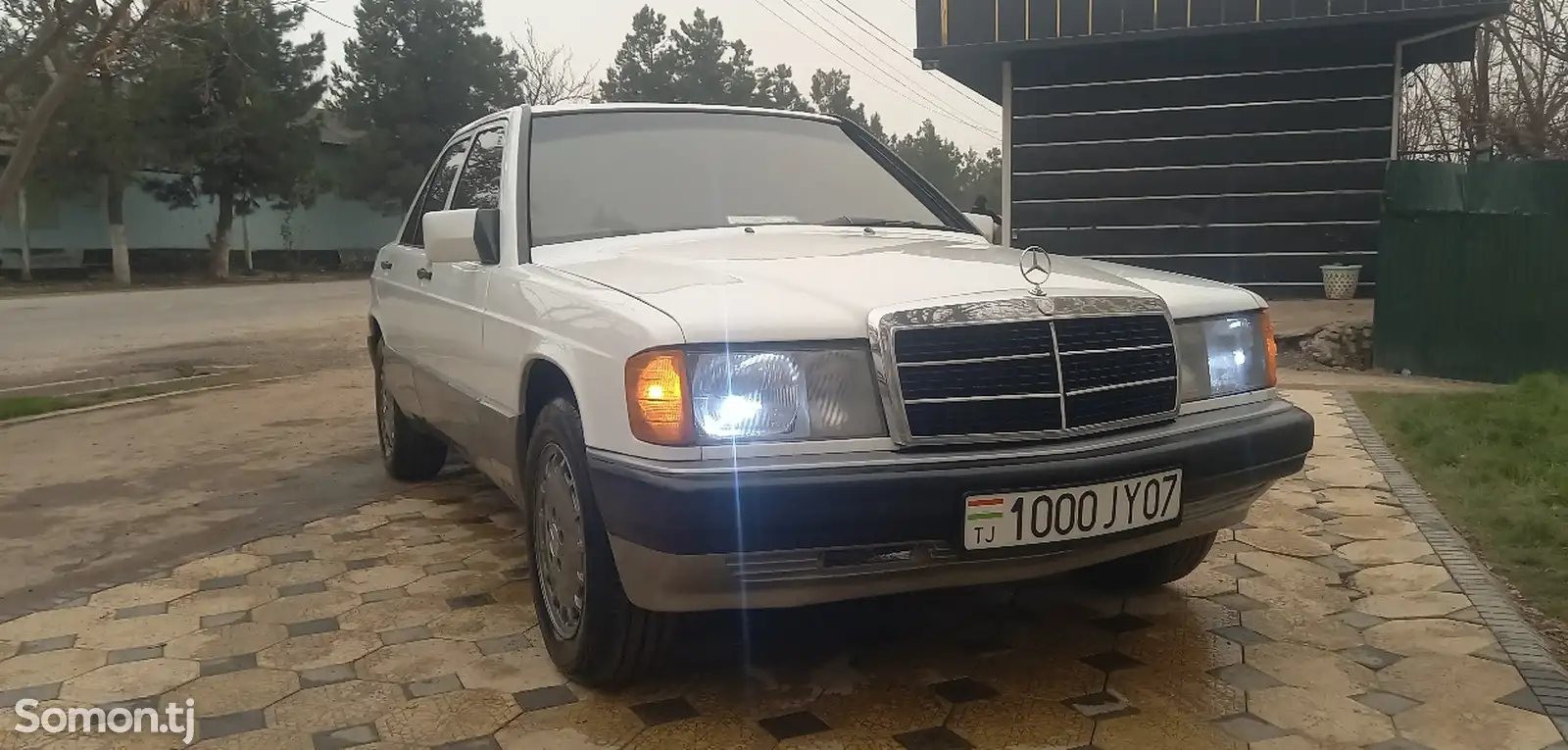 Mercedes-Benz W201, 1992-1