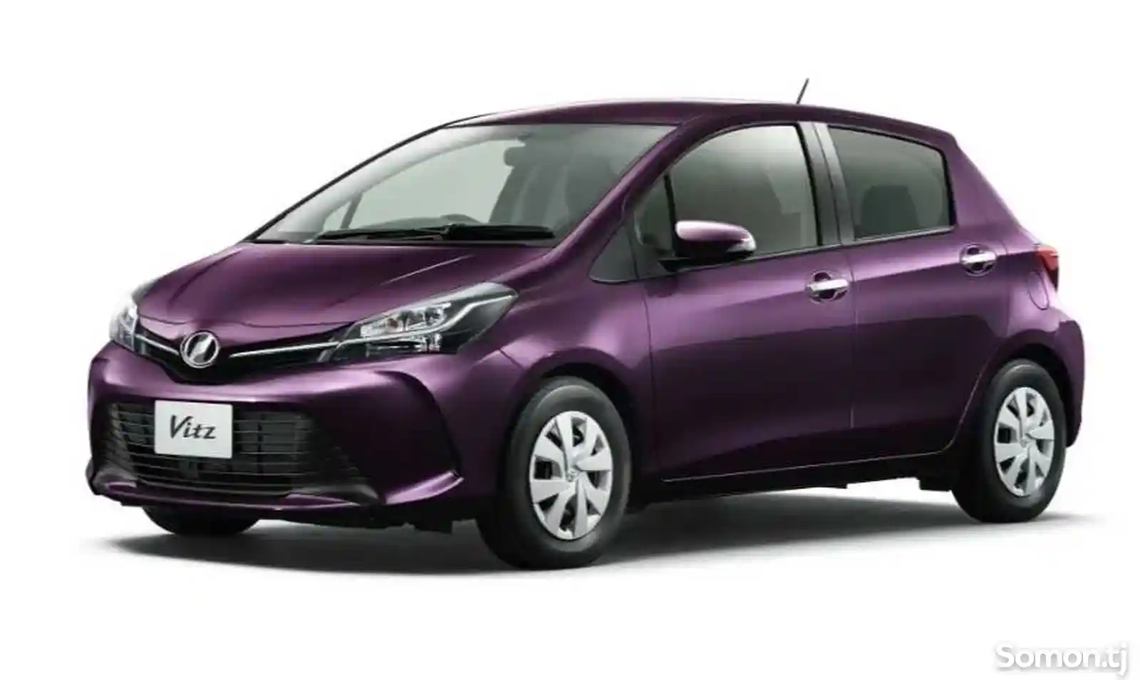 Лобовое стекло на Toyota Vitz 2011