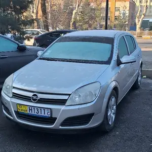 Opel Astra H, 2008