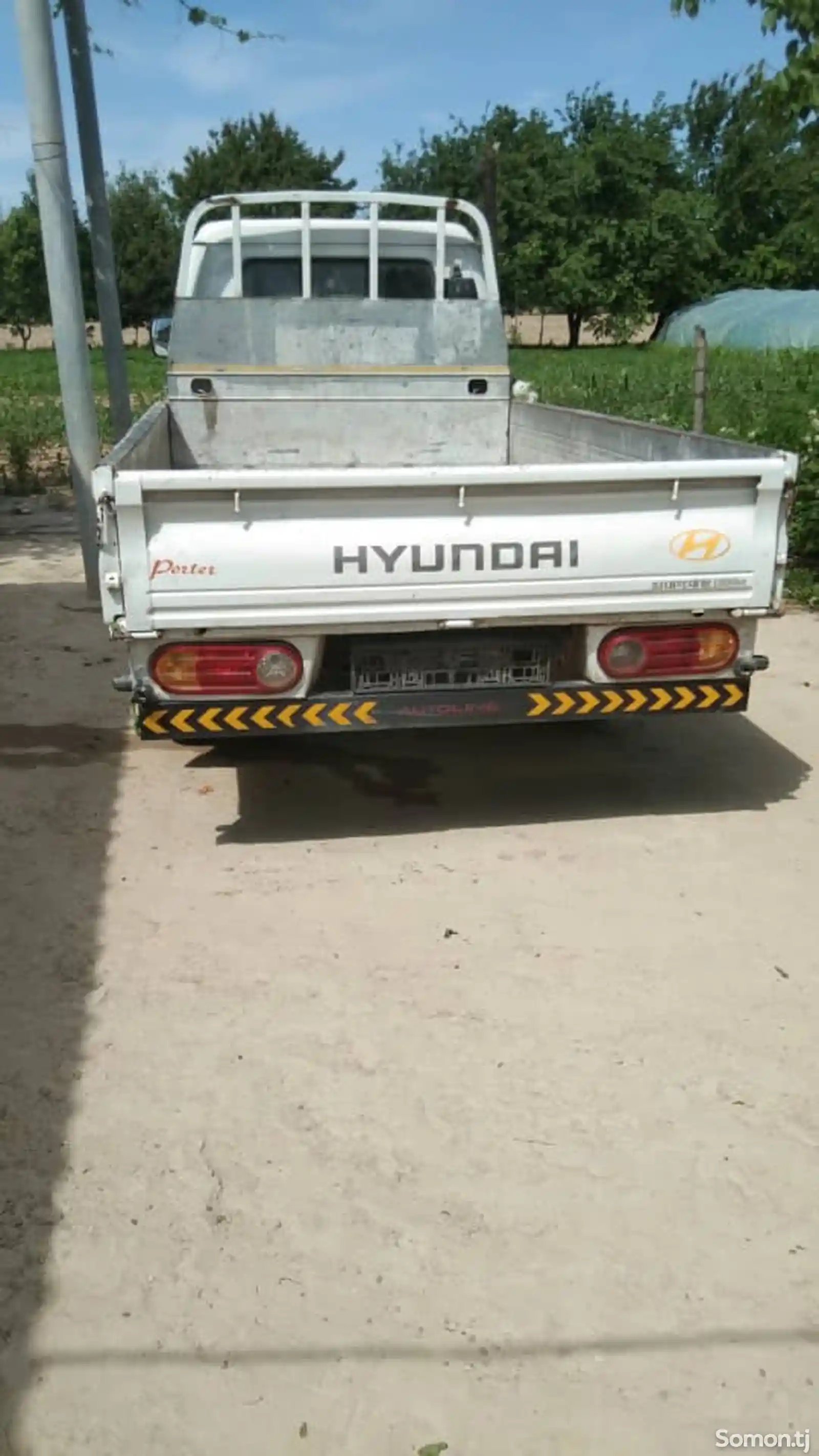 Бортовой автомобиль Hyundai Porter-4