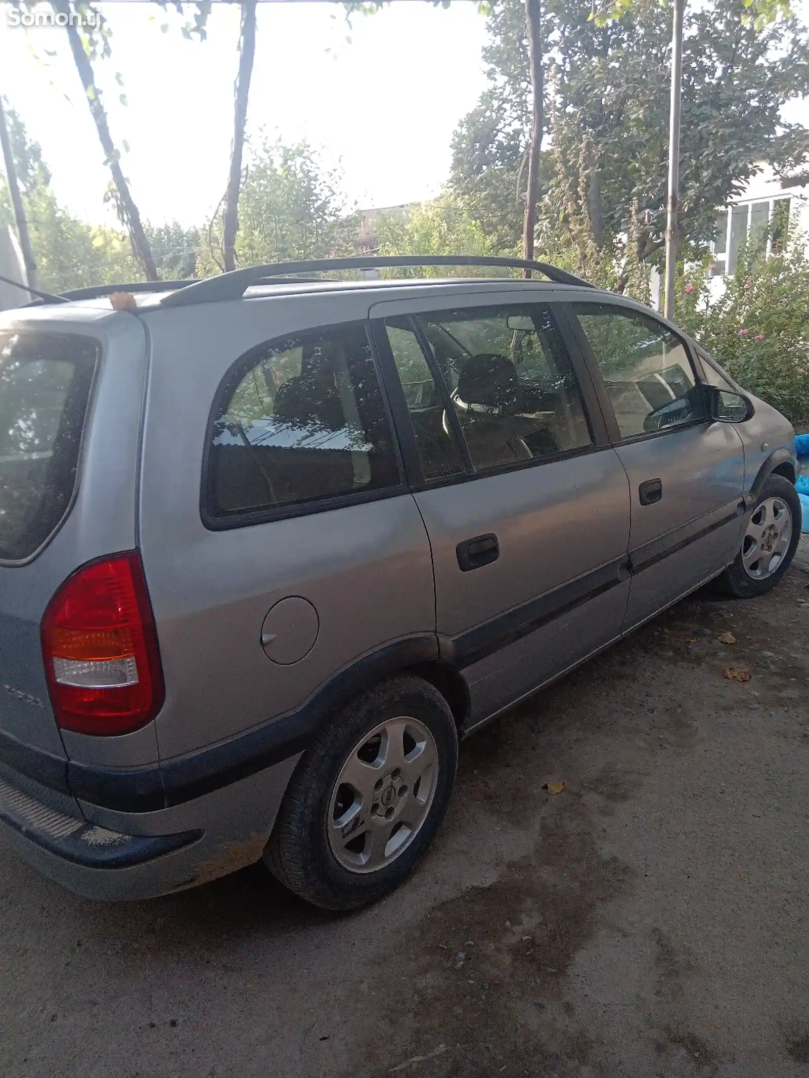 Opel Zafira, 2001-2