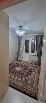 4-комн. квартира, 4 этаж, 90м², Зарафшон 2-4