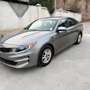 Kia Optima, 2017