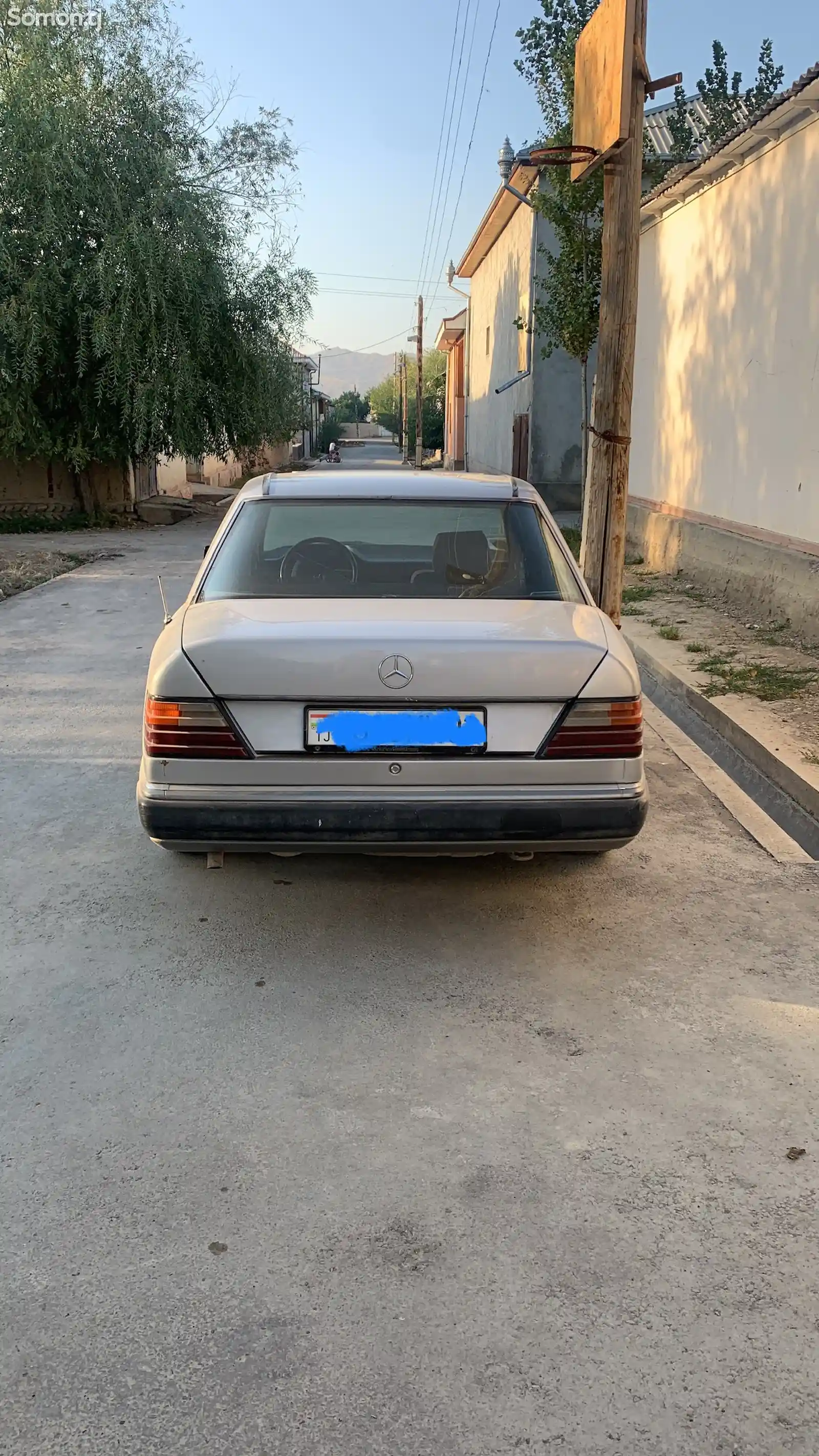 Mercedes-Benz W124, 1990-4