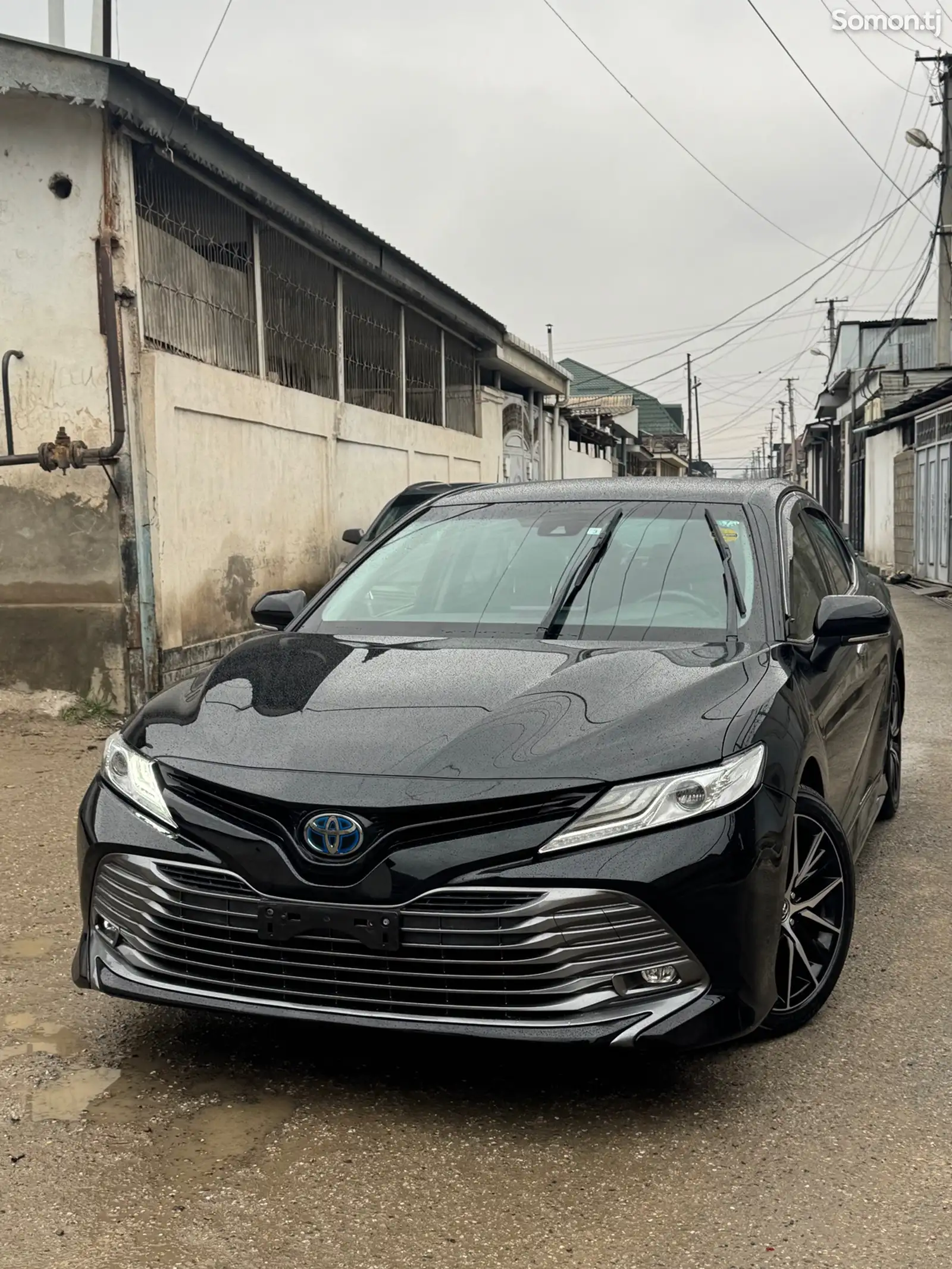 Toyota Camry, 2018-1