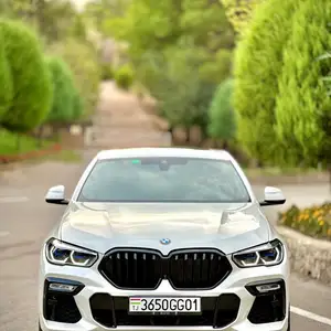 BMW X6, 2022